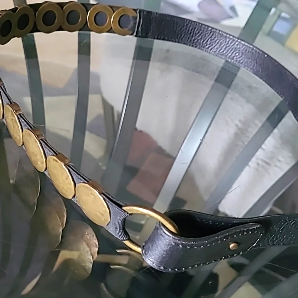 Black and Gold Women's Belt - Picture 2 of 9